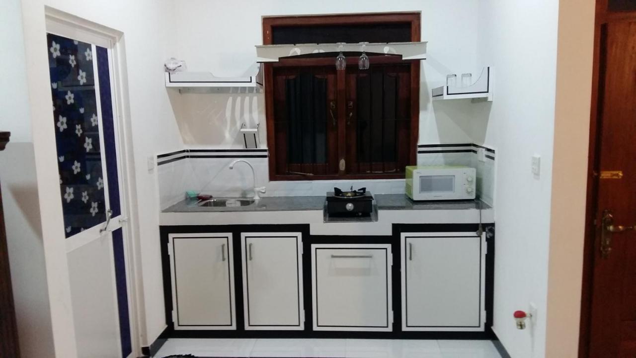 Happy Spring Guest Bed & Breakfast Mirissa Ngoại thất bức ảnh