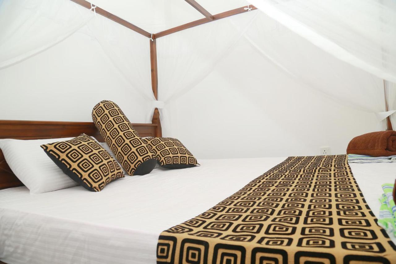 Happy Spring Guest Bed & Breakfast Mirissa Ngoại thất bức ảnh